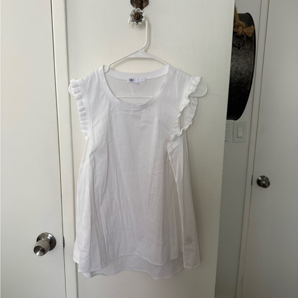 DR2 White Ruffle Sleeve Blouse